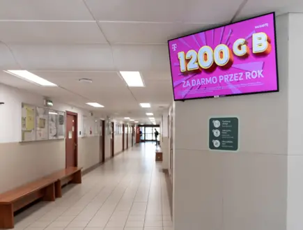 DOOH - reklama video na ekranach LCD